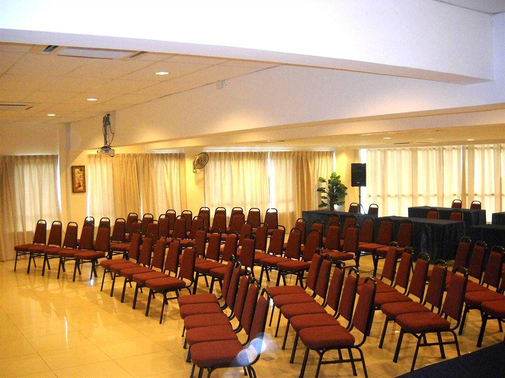 Sun Inns Hotel Kuala Selangor Ngoại thất bức ảnh