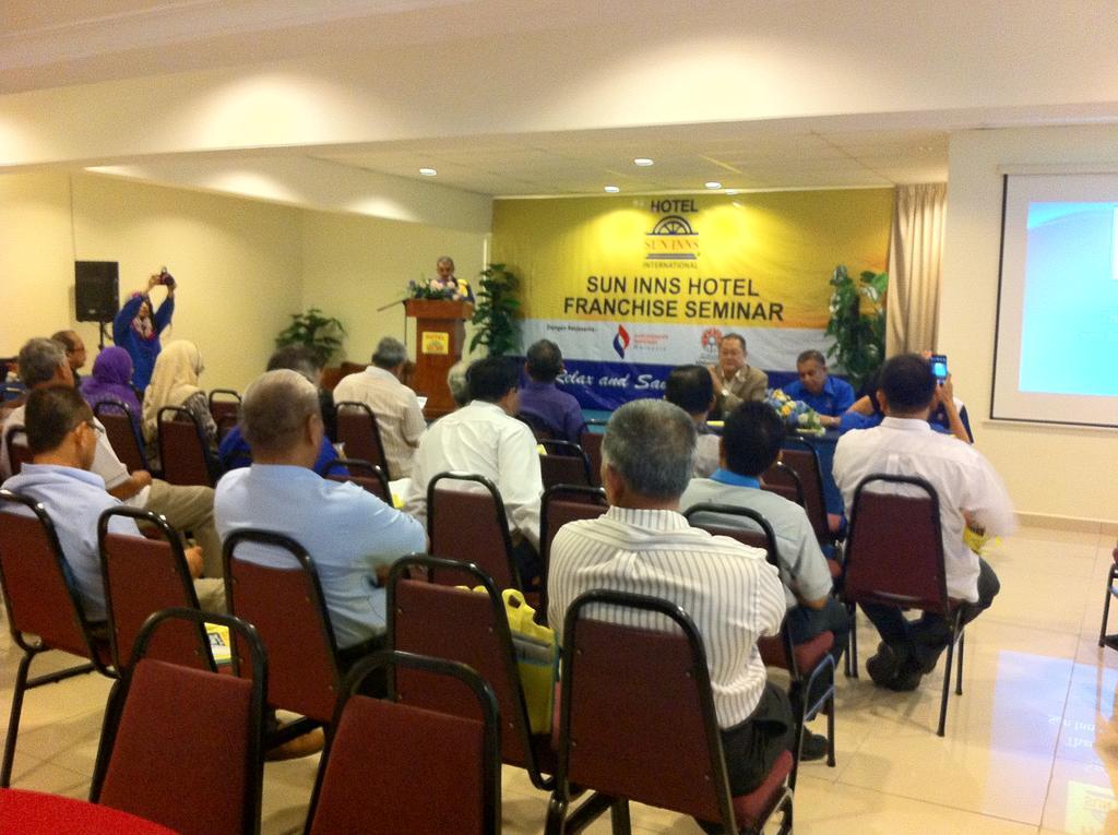 Sun Inns Hotel Kuala Selangor Ngoại thất bức ảnh